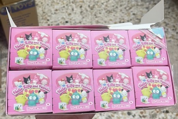 HELLO KITTY MINI BOX LOVE