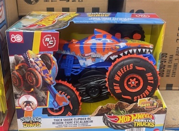 HW R/C MT TIGER SHARK ΠΟΥ ΣΚΑΡΦΑΛΩΝΕΙ 1:15