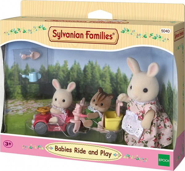 SYLVANIAN FAMILIES ΜΩΡΑ ΑΝΕΒΑΙΝΩ ΣΤΟ ΠΟΔΗΛΑΤΟ & ΠΑΙΖΩ