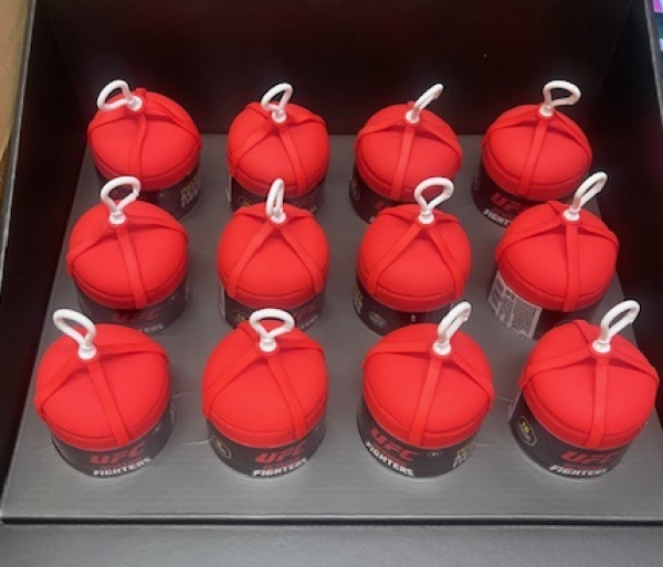 UFC ΣΑΚΟΣ ΤΟΥ ΒΟΧ-ΚΑΨΟΥΛΑ ΜΕ ΦΙΓΟΥΡΑ-ΣΤΑΝΤ 12τεμ.(KINA)