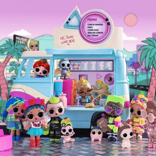 L.O.L. SURPRISE GRILL & GROOVE CAMPER